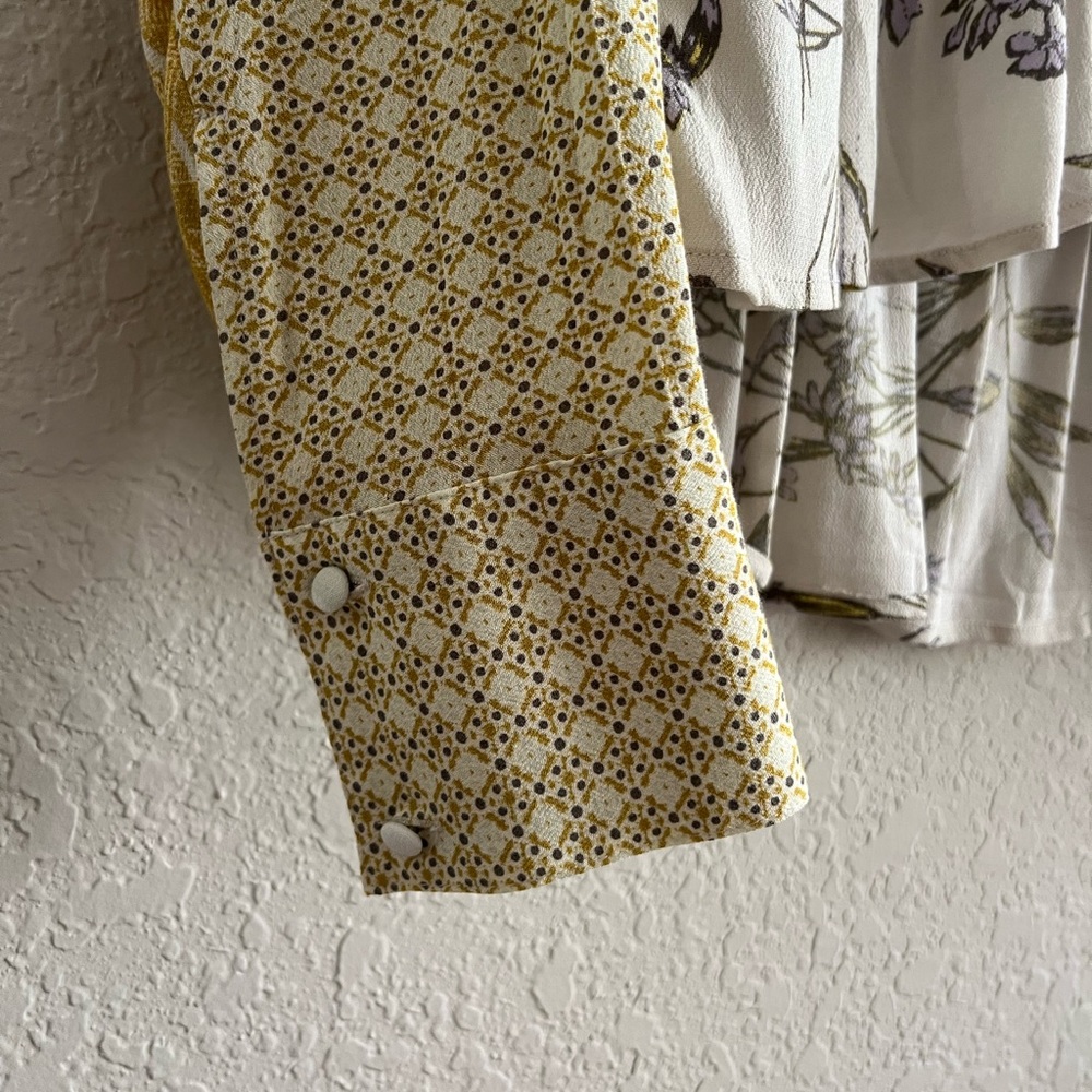Free People blouse - Picture 4 of 4